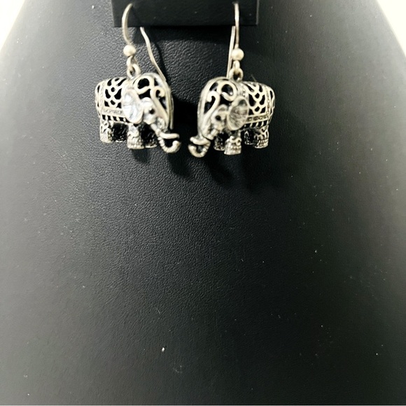 Elephant Drop Earrings Silver Tone Etched 3D Boho Retro Everyday Casual - Picture 2 of 4